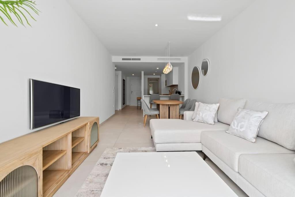 Luxury 2 Bedroom Apartment Walk To Beach Rdr423 Marbella Zewnętrze zdjęcie
