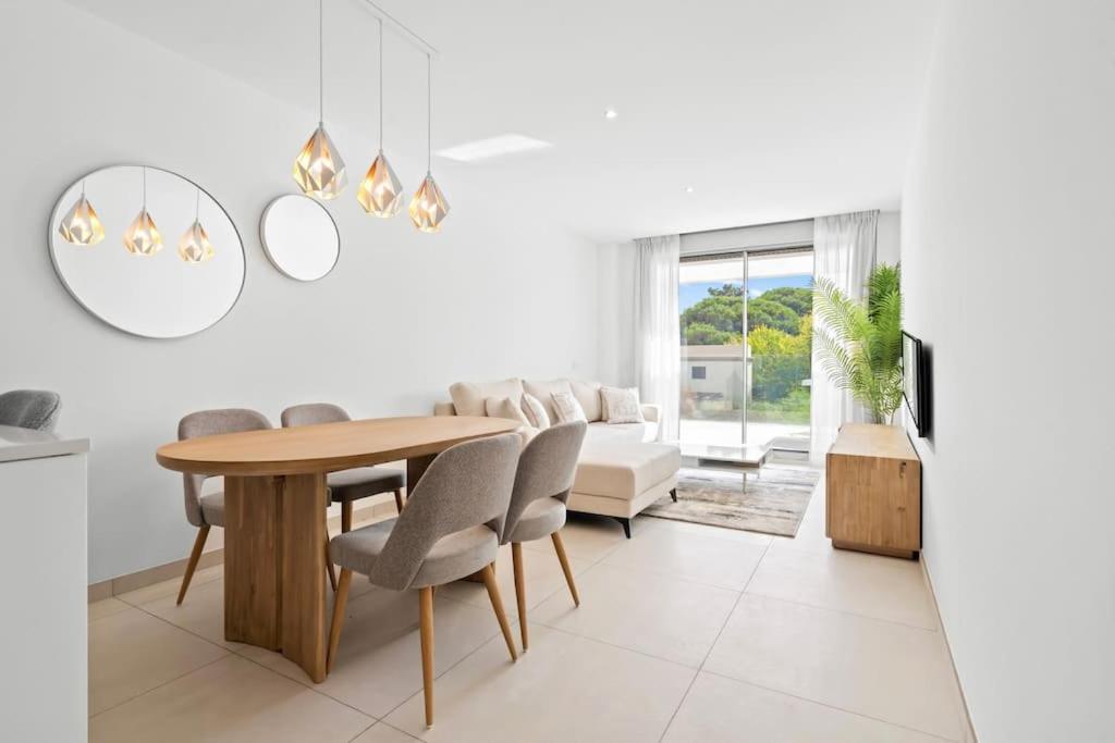 Luxury 2 Bedroom Apartment Walk To Beach Rdr423 Marbella Zewnętrze zdjęcie